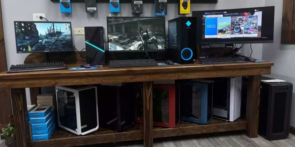 Jason's Computer Services sells new computers and laptops with a variety of mice, keyboards and other accessories.